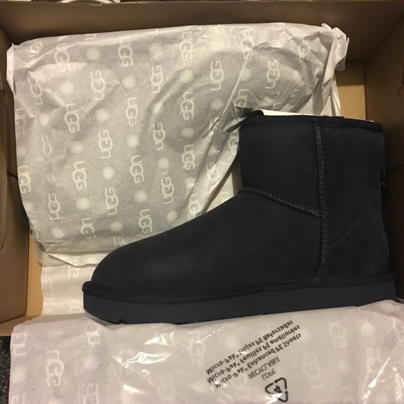New Ugg classic mini II boot - Picture 5 of 9